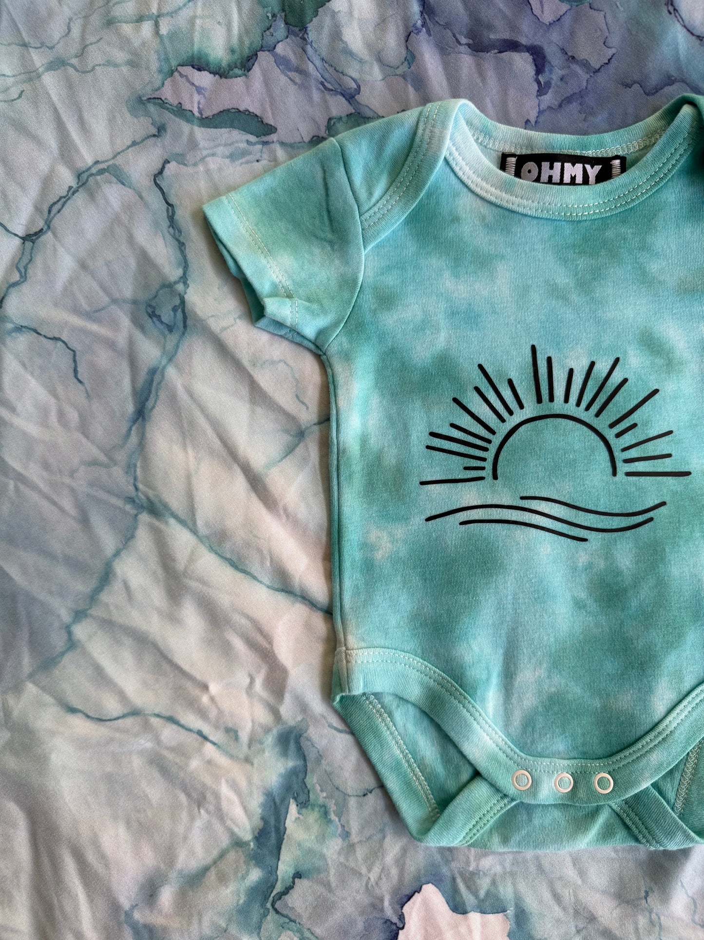 Size 000 - Lil Sun Seeker Baby Bodysuit