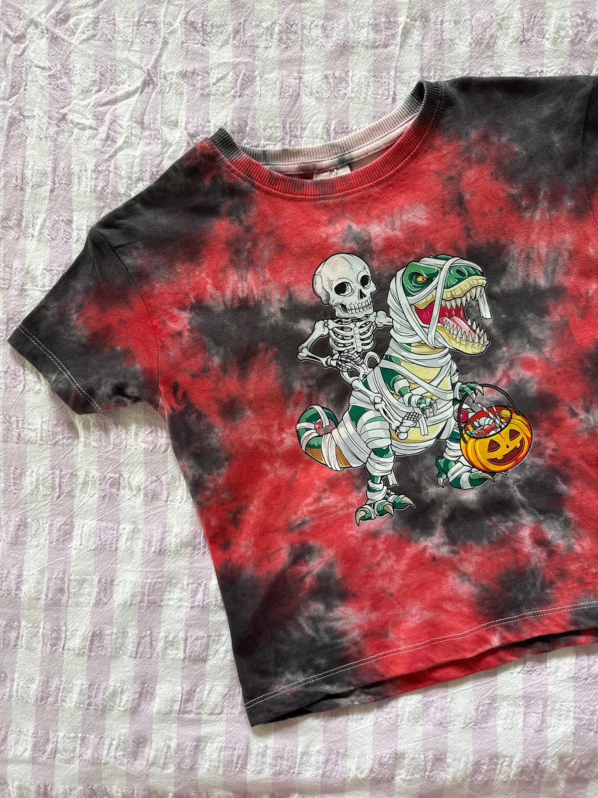 Kid’s Tee Size 8 - Spooky Besties